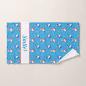 Funny Cats and Cute Butterflies Pattern Bad Handdoek (Handdoek)