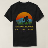 Funny Channel Islands National Park Bigfoot Hiking T-shirt (Design voorkant)