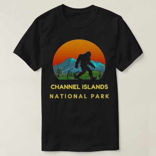 Funny Channel Islands National Park Bigfoot Hiking T-shirt (Design voorkant)