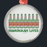 FUNNY CHANUKAH HANUKKAH LITES GIFTS METALEN ORNAMENT<br><div class="desc">GEEF DEZE HANUKKAH LITES GIFTS AAN UW FAVORIETE DRINKERS DIE JEWISH HUMOR AANWIJZEN.</div>