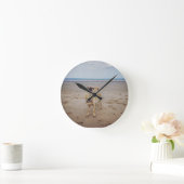 Funny cheeky chihuahua strand ronde klok (Huis)