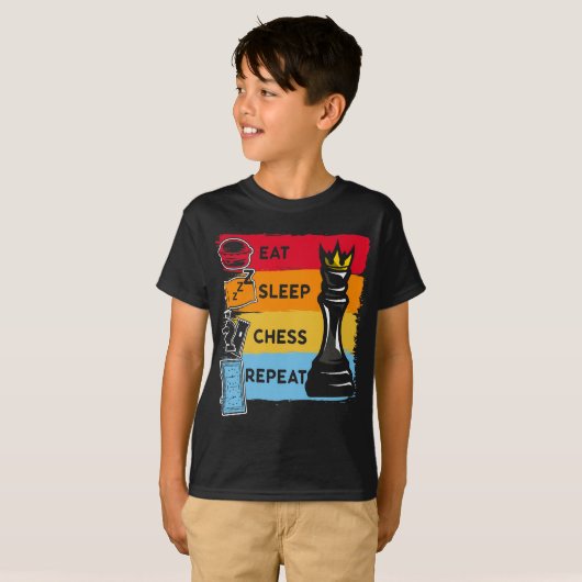 Funny Chess King Eat Sleep Chess Herhaal T-shirt (Voorkant volledig)
