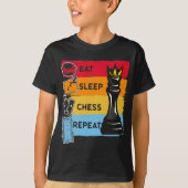 Funny Chess King Eat Sleep Chess Herhaal T-shirt (Voorkant)