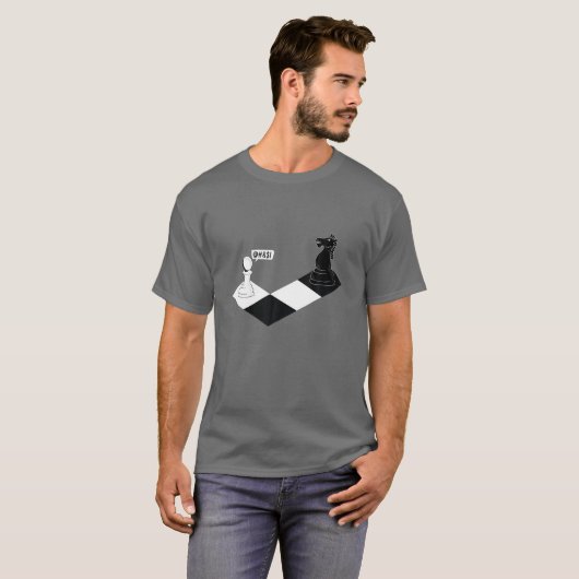 Funny Chess T-shirt Knight Screaming op Pawn - voo (Voorkant volledig)
