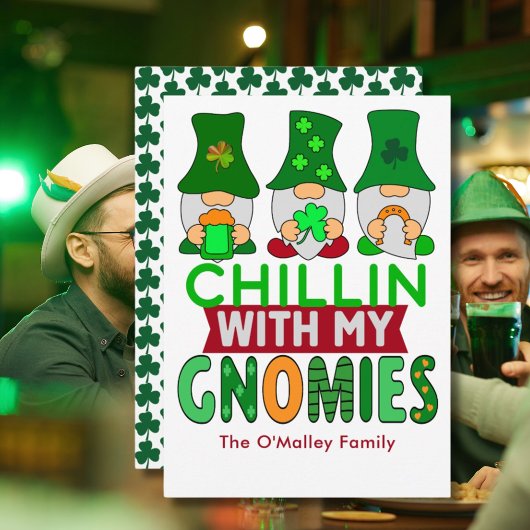 Funny Chillin met mijn Gnomies St Patricks Day Fla Kaart