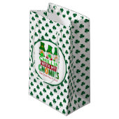 Funny Chillin met mijn Gnomies St Patricks Day Klein Cadeauzakje (Voorkant Gekanteld)