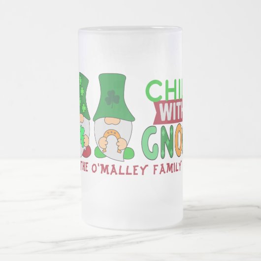 Funny Chillin met mijn Gnomies St Patricks Day Matglas Bierpul (Center)
