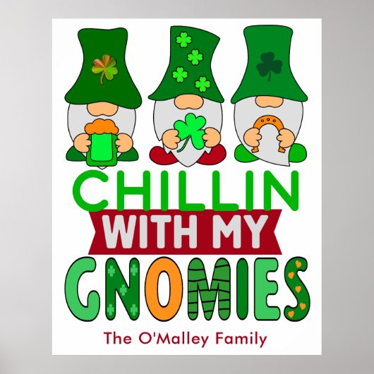 Funny Chillin met mijn Gnomies St Patricks Day Poster (Voorkant)