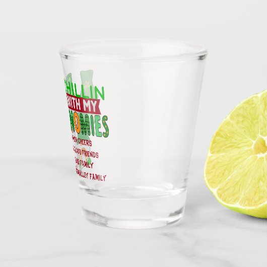 Funny Chillin met mijn Gnomies St Patricks Day Shot Glas (Rechts)