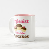 Funny Chocolate Cupcakes tandheelkundige apotheker Tweekleurige Koffiemok (Voorkant links)