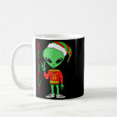 Funny Christmas Alien Ugly Sweater I Believe Santa Koffiemok (Links)