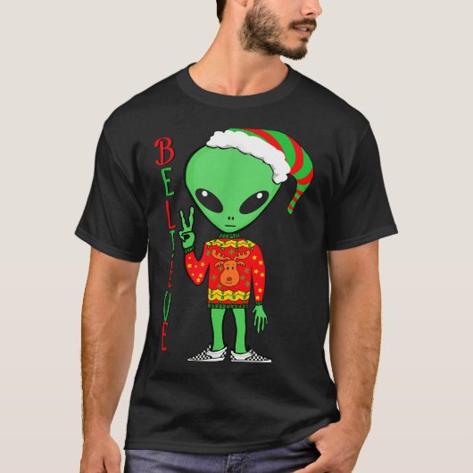 Funny Christmas Alien Ugly Sweater I Believe Santa T-shirt (Voorkant)