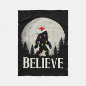Funny Christmas Bigfoot Santa Hat Moon Sasquatch K Fleece Deken (Voorkant)