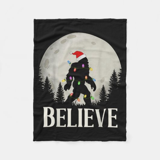Funny Christmas Bigfoot Santa Hat Moon Sasquatch K Fleece Deken (Voorkant)