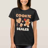 Funny Christmas Cookie Dealer Baking Design T-shirt (Voorkant)
