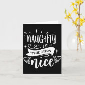 Funny Christmas Naughty Is The New Nice Monogram T Kaart (Gele Bloem)