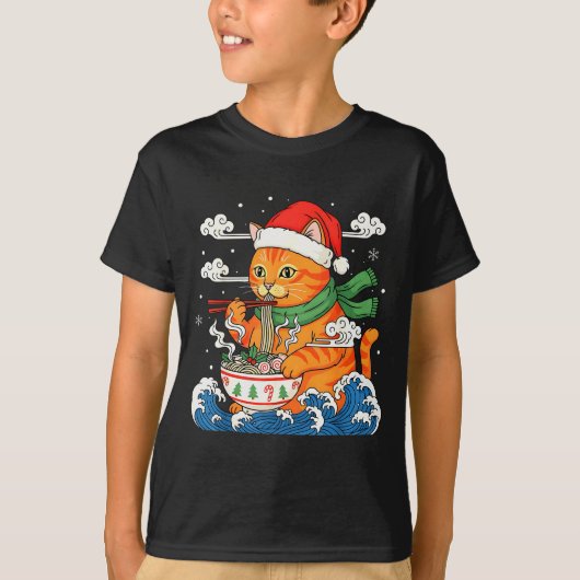 Funny Christmas Ramen Cat Eating Noodles Japanese  T-shirt (Voorkant)