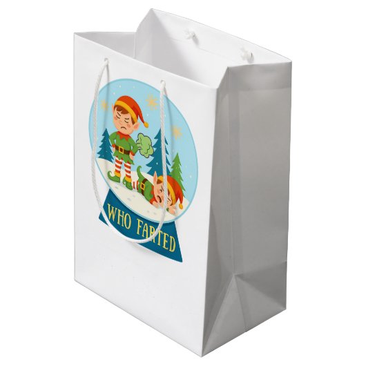 Funny Christmas Santa & Elves "Who Farted" Medium Cadeauzakje (Achterkant Gekanteld)