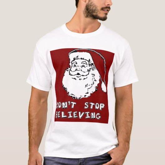 Funny CHRISTMAS SANTA 'STOP NIET MET HET BELIEVEN' T-shirt (Voorkant)