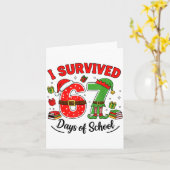 Funny Christmas Teacher Santa I Survived 67 Days O Kaart (Gele Bloem)