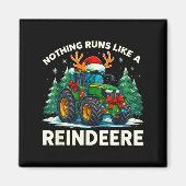 Funny Christmas Tractor Nothing Runs Like A Reinde Magneet (Voorkant)