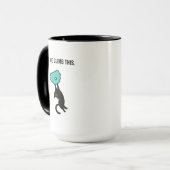 Funny Climbing Cat Catches Climbing Hold Mok (Voorkant links)