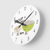 Funny Clock Biscuit & Gravy BFF Ronde Klok (Hoek)