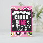 Funny Cloud Nine Cosmic Birthday Party Invitation Kaart (Staand voorkant)