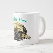 Funny Coffee Mok met Pug Dog - aangepaste tekst (Voorkant rechts)