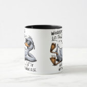 Funny Coffee Mok - Wat het leven ook naar je gooit (Midden)