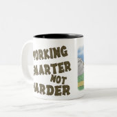 Funny Coffee Mugs: Werkster Tweekleurige Koffiemok (Voorkant links)