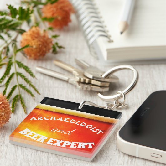 Funny Colorful Archeoloog en Beer Expert Sleutelhanger (Voorkant Rechts)