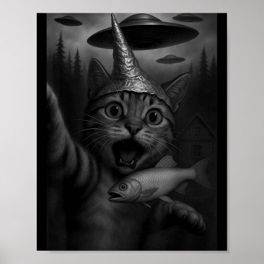 Funny Consracy Cat In Tin Foil Hat Panics At Alien Poster (Voorkant)