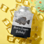 Funny Cool Crappie Vist Birthday Pun Blikjeskoeler<br><div class="desc">Voor de persoon die van vissen houdt,  is dit het perfecte verjaardagscadeau,  ze kunnen hun liefde voor vissen shows. Het ontwerp is voorzien van een trofeekaartvis. Met de grappige woordspeling "Heb een Crappie Birthday!"</div>
