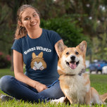 Funny Corgis raad wat Corgi Butt T-shirt<br><div class="desc">Raad eens? Corgi Butt Humor Gift. Funny Pembroke Welsh Corgi eigenaarschap met een schattige hondenbuit. Corgis heeft de kutste onderste.</div>