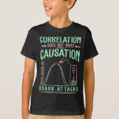 Funny Correlation Does Not Imply Causation Premium T-shirt (Voorkant)
