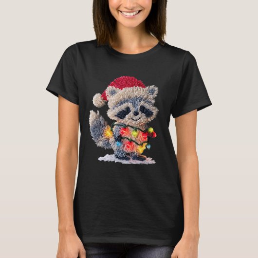 Funny Crochet Christmas Raccoon Xmas Lights Girly  T-shirt (Voorkant)