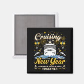 Funny Cruising Into 2026 New Year Matching Family Magneet (Voorkant / Achterkant)