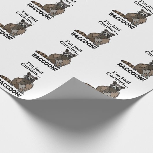 Funny Curious Raccoon Cadeaupapier (Hoek)