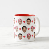 Funny Custom Couple Faces Pattern Red Hearts Tweekleurige Koffiemok (Voorkant rechts)