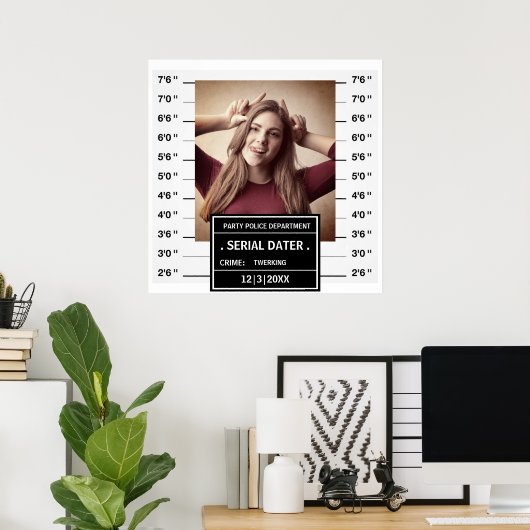 Funny custom mugshot poster (Thuiskantoor)