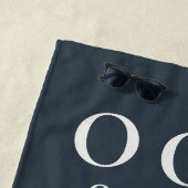 Funny Custom Navy Blue White OOO Minimalist Men  Strandlaken (In situ)