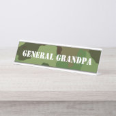 Funny Custom Text Camouflage General Grandpa Bureau Naambordje (Voorkant)