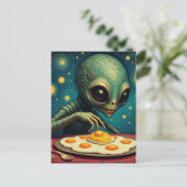 Funny Cute Alien Eating Fried Eggs Briefkaart (Staand voorkant)