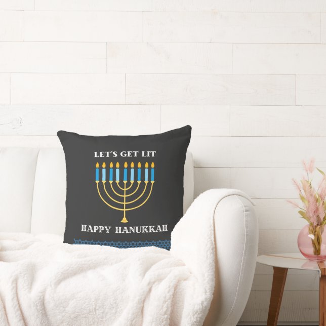 Funny Cute Blue Hanukkah Menorah Design Kussen (Bank)