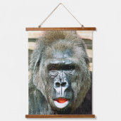 FUNNY CUTE GORILLA HANGEND WANDKLEED (Voorkant)