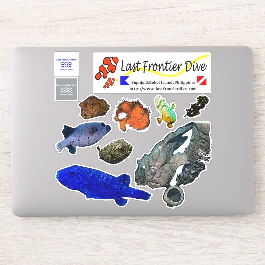 【Funny Cutie Critters】Put on Your Diving Log Book! Sticker (Computer)