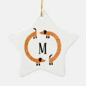 Funny Dachshund Sause Dog Monogram Ceramic Ornam Keramisch Ornament (Voorkant)