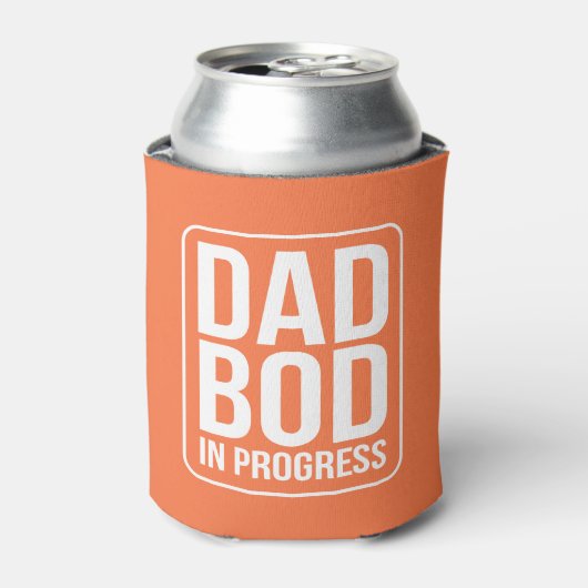Funny Dad Bod in Progress Humor Vaderdag Blikjeskoeler (Blikje Voorkant)