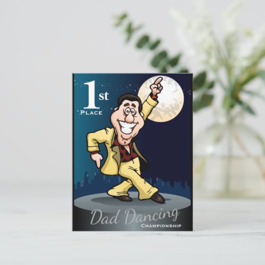 Funny Dad Dancing Winner Briefkaart (Staand voorkant)